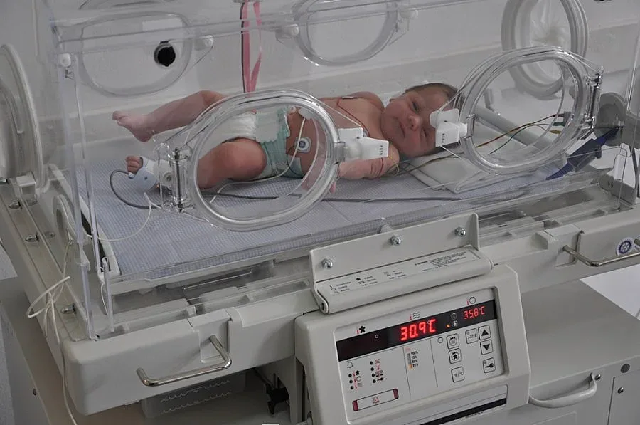 Нова апаратура за майки и новородени в болницата на Разлог