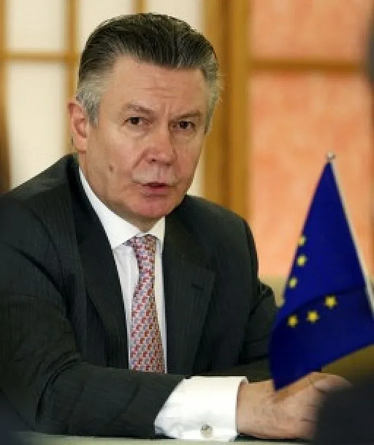 От ЕС настояват САЩ да изнася петрол и газ за Европа