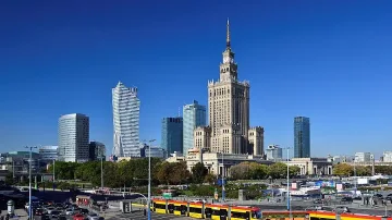 Полша ще емитира дълг в швейцарски франкове