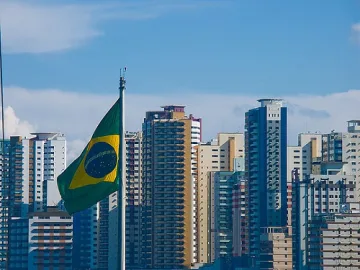 Moody’s смени перспективата на рейтинга на Бразилия на негативна