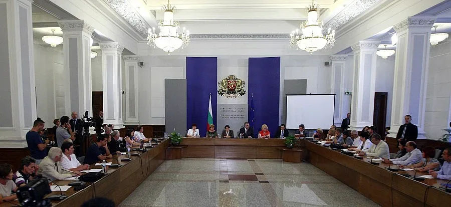 МС дава пари за проектите по спрените европрограми