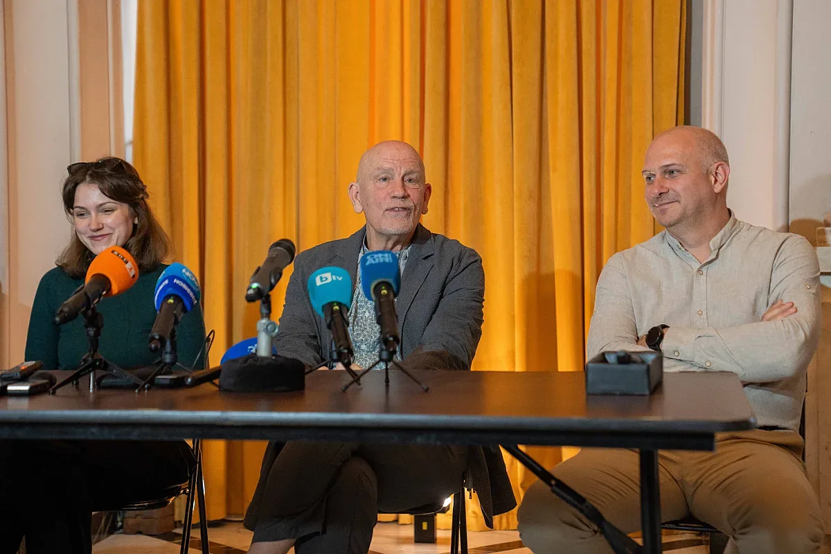 Джон Малкович в Народния: Победата е илюзия за философите и глупаците