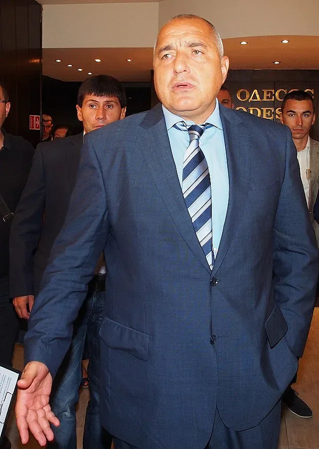 Борисов настоя за баланс между партиите