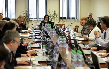 Родната Темида с 8 коза пред Брюксел