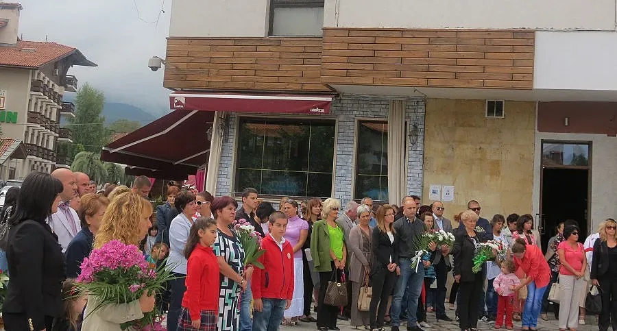 Стотици банскалии почетоха Съединението