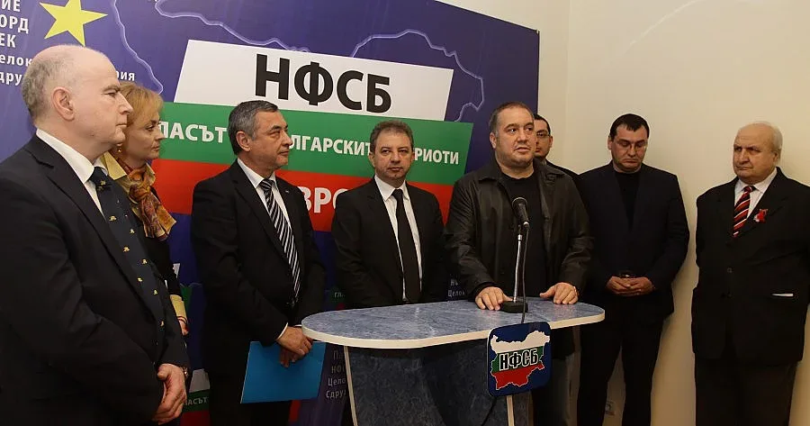 Патриотите дариха на родилен комплекс