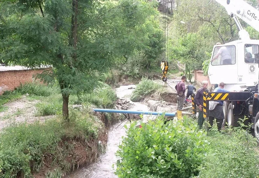 Мълния порази дома на столетница