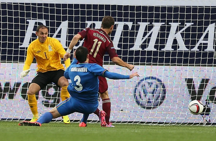 Азерите ни се заканиха след 0:4