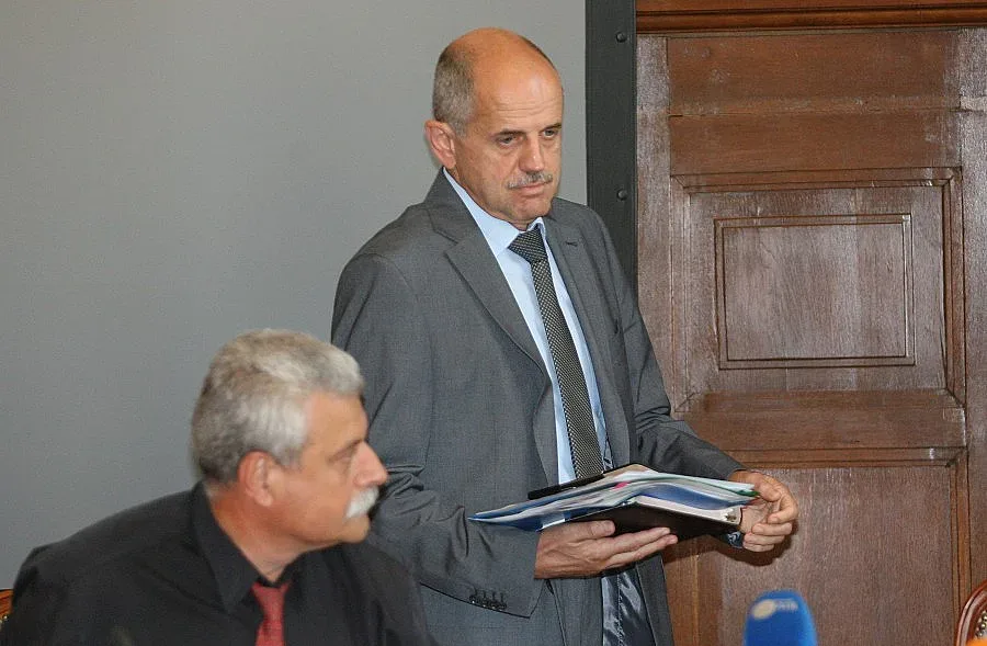 19 млн. лв. дупка заради синия език