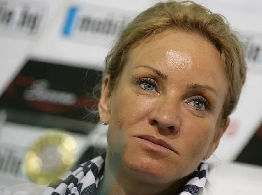 Гроздева ще стреля за медал