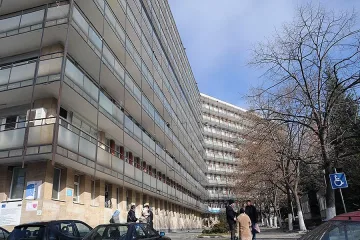 Хирурзи от Кърджали спасиха  19-годишен с тежък кръвоизлив  