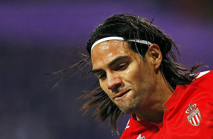 Официално: Фалкао наследи Бербатов в Юнайтед