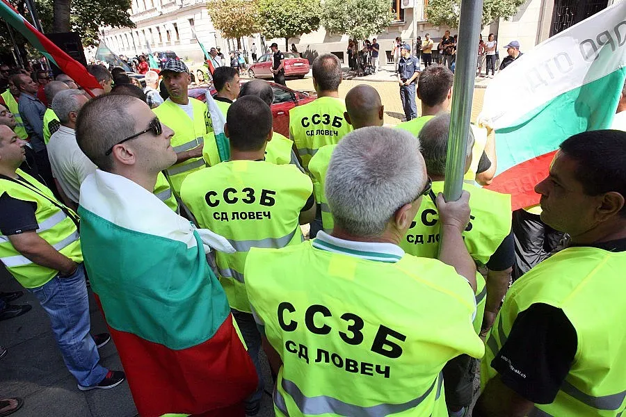 Надзирателите поискаха по-високи заплати