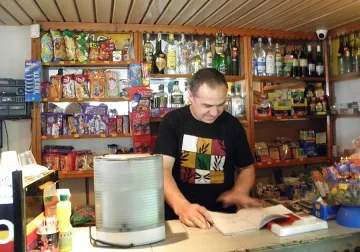 Национал върти кафе в Долна Секирна