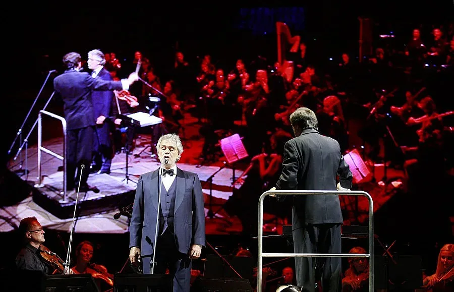 18-хилядна публика извика Бочели 4 пъти на бис