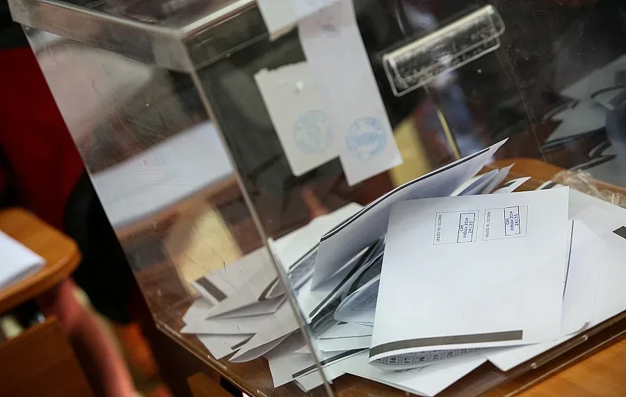 Гласоподавателите вече могат да проверят адреса на секцията си