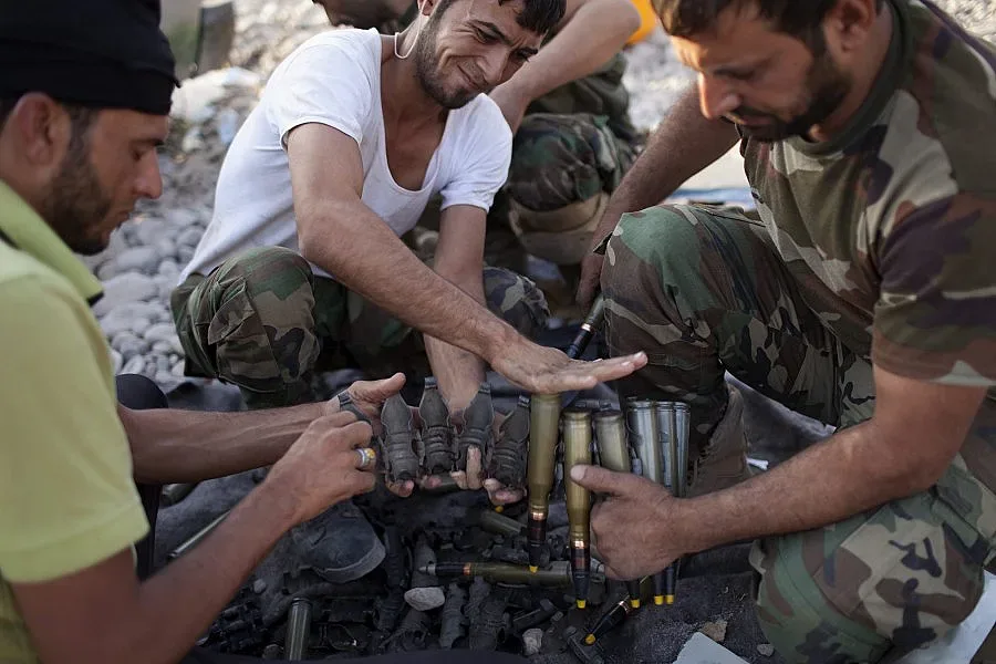 Германия започва да въоръжава иракските кюрди