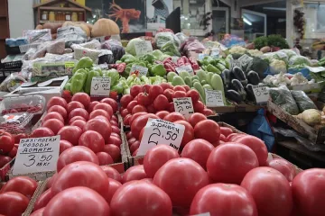 Охранители ще пазят търговци на зеленчукова борса