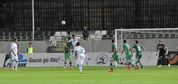 Берое спря полета на "орлите"