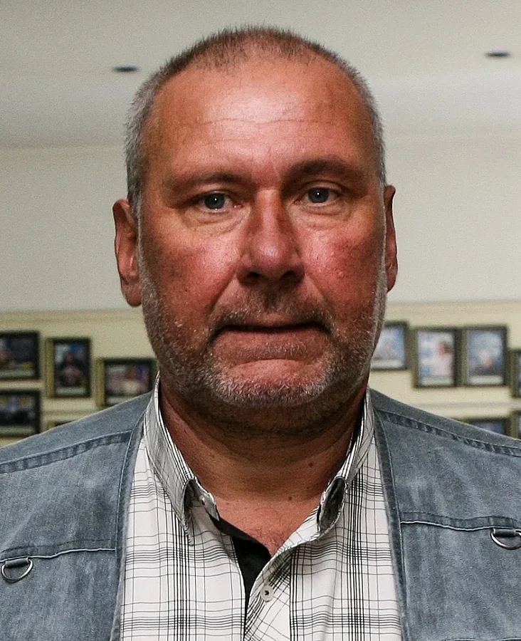 Да не правим от Левски идол