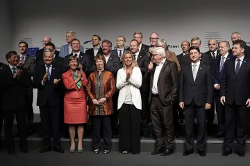 ЕС реже руската водка и диаманти