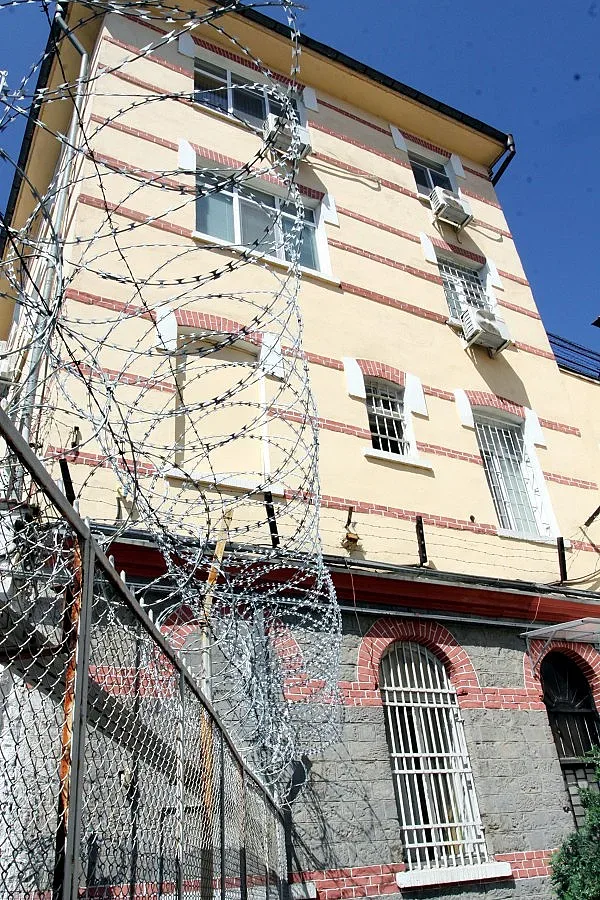 Прибират GSM-те на пандизчиите