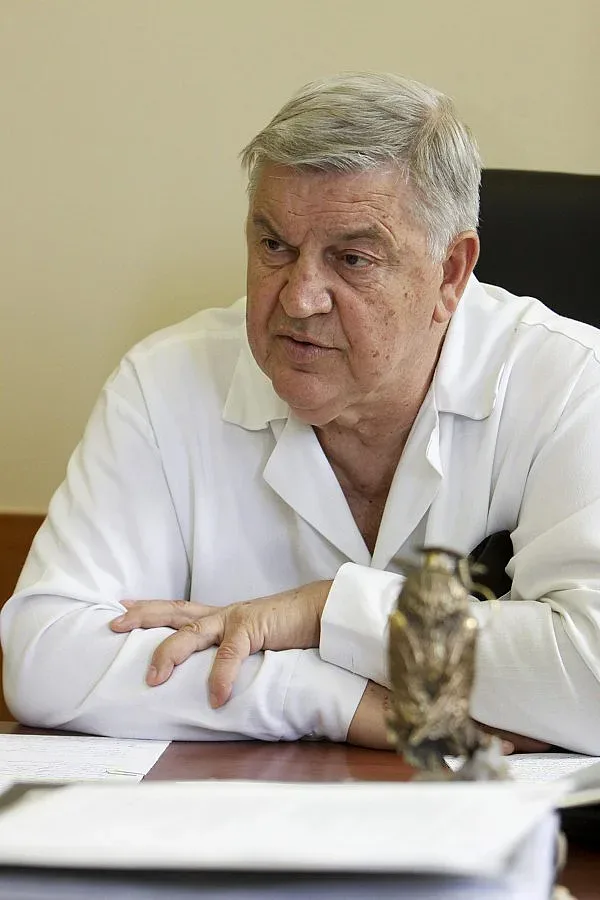 Акад. Дамянов: №1 сме по пилеене на пари за здраве