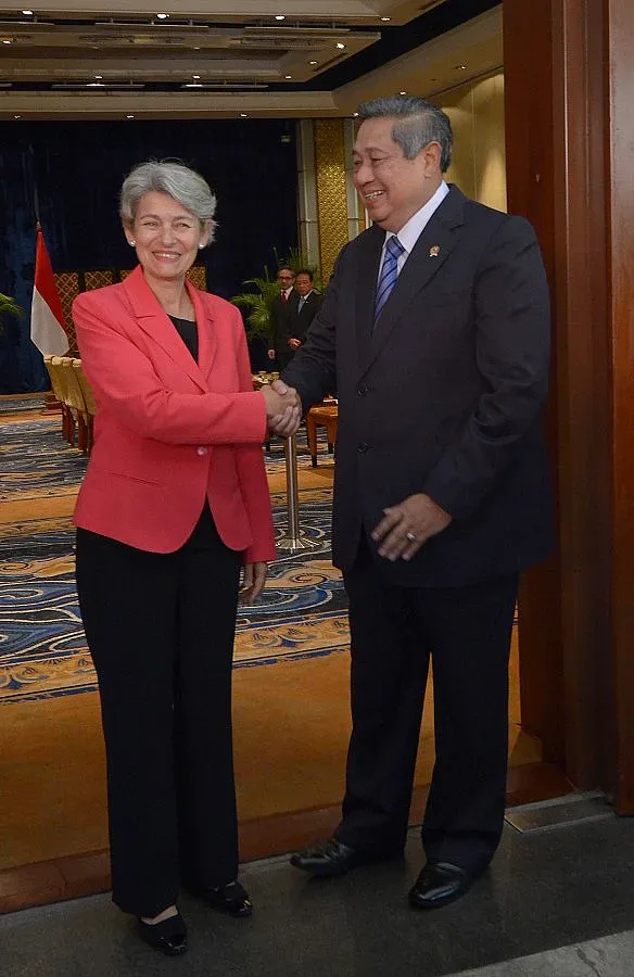 Бокова изтъква медиите