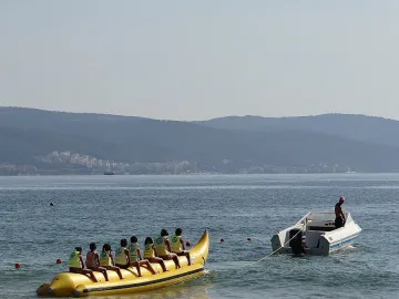 Концесионер от Слънчев бряг подари морска ваканция на сираци