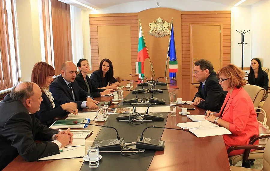 България продължава подготовката по участието си в „Експо Милано 2015“