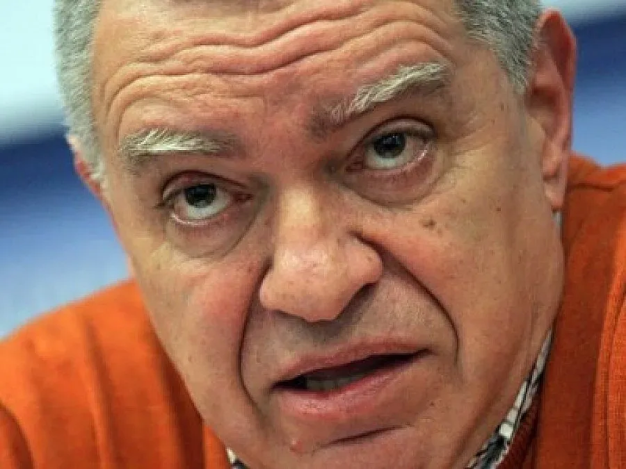 Листите като прах в очите 