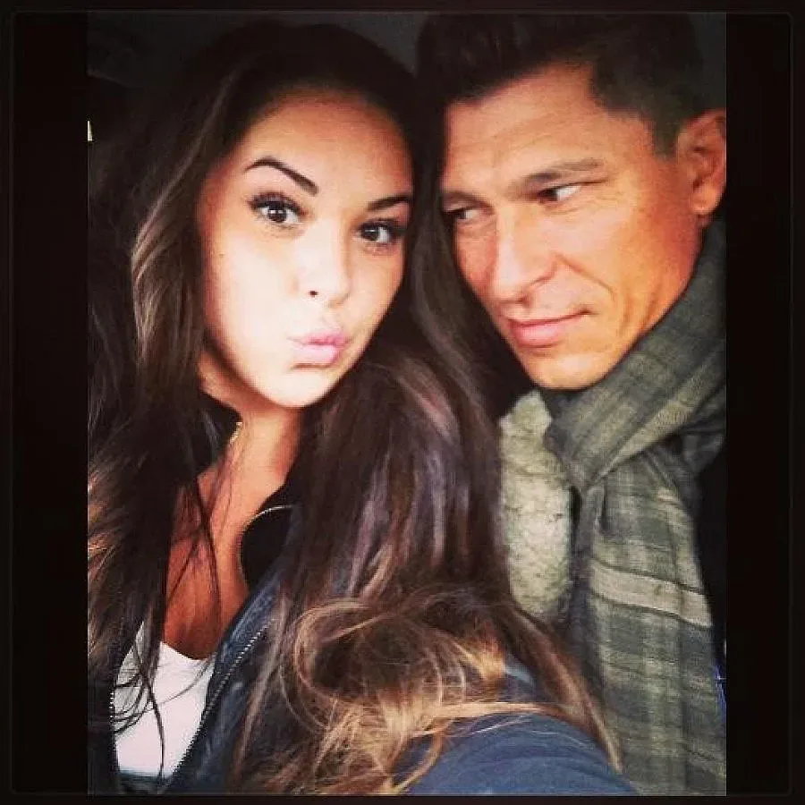 Щерката на Балъков пръска сексапил