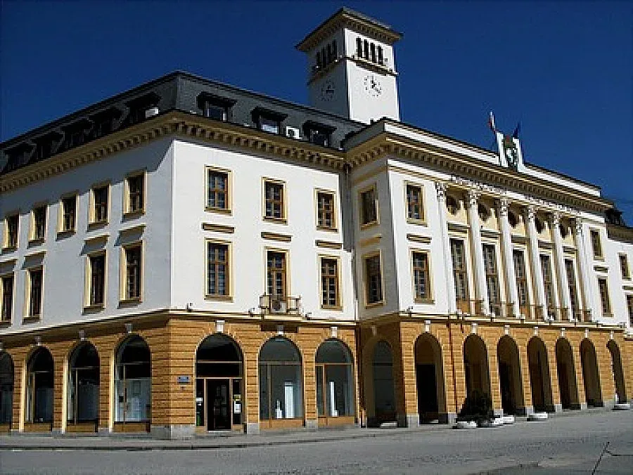 Съветници отрязаха кмета на Сливен за нов заем