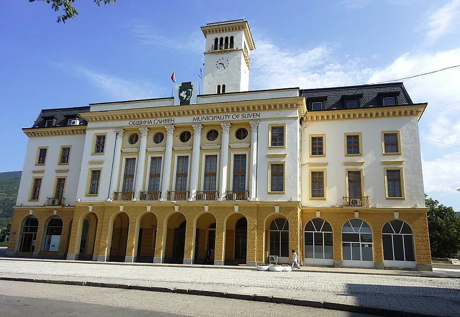 Трети опит община Сливен да тегли заем от фонд "ФЛАГ"