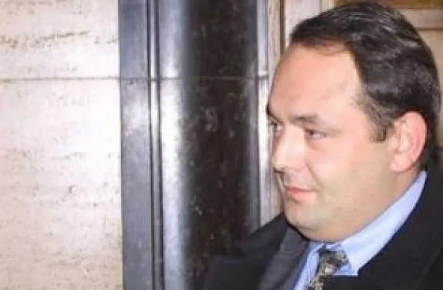 Фалит тормозел удавения бизнесмен