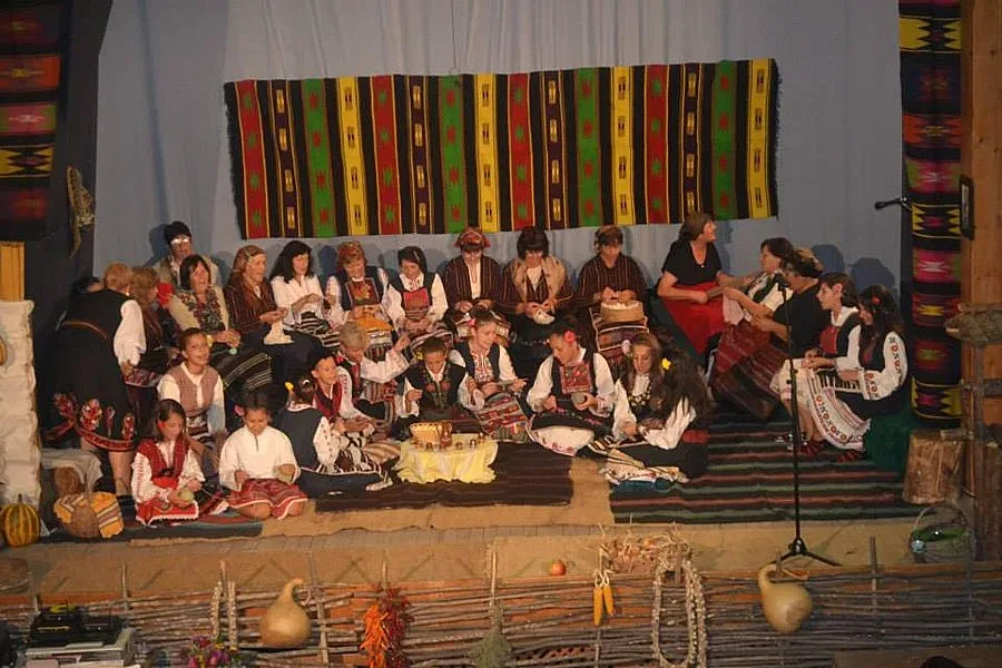 Бивш депутат финансира историческа книга