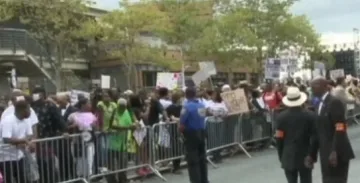 Ню Йорк протестира срещу полицейското насилие