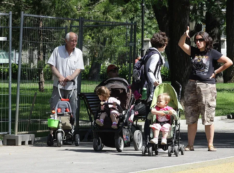 Бебетата с 1000 повече от 2013 г.