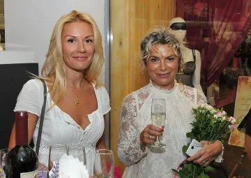 Мария на Рачков не напира за сватба