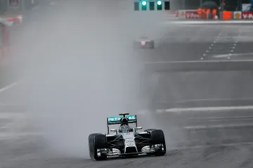 Розберг с полпозишън в Белгия 