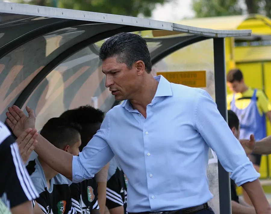 Бала укроти феновете и си хвърли ледена кофа