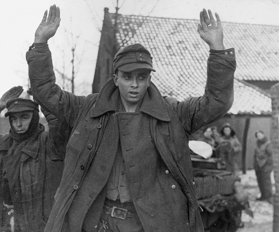 Сталин и Хитлер си поделиха Европа през 1939-а