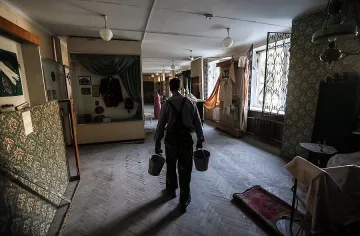 Близо 70 камиона хуманитарна помощ влязоха в Украйна