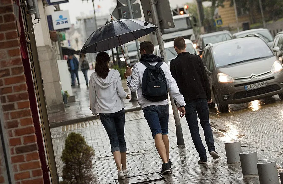 Дъжд в петък