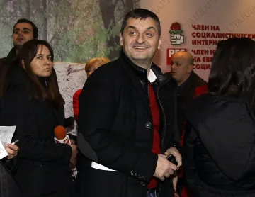 Добрев се отказва от соцлистата