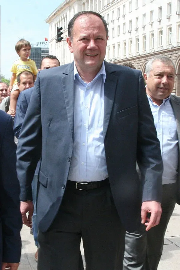 Миков: Ще настоявам Вигенин да е водач на Благоевград