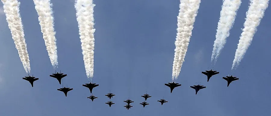 Американски изтребители летят над България през септември