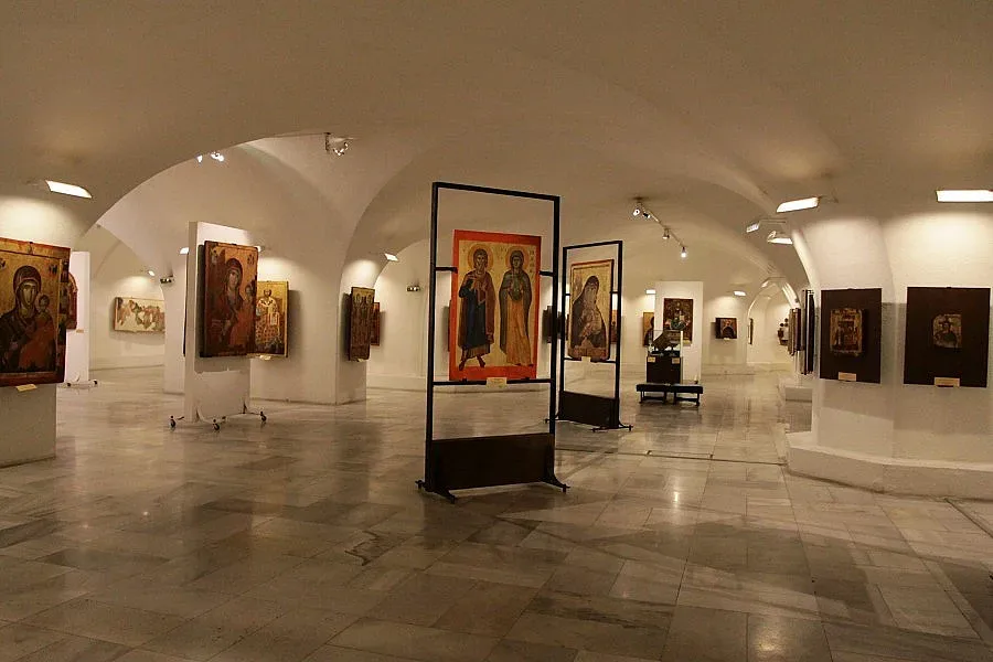 Криптата на 50 пред закриване