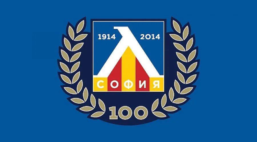 Таран от Шотландия замества Божинов