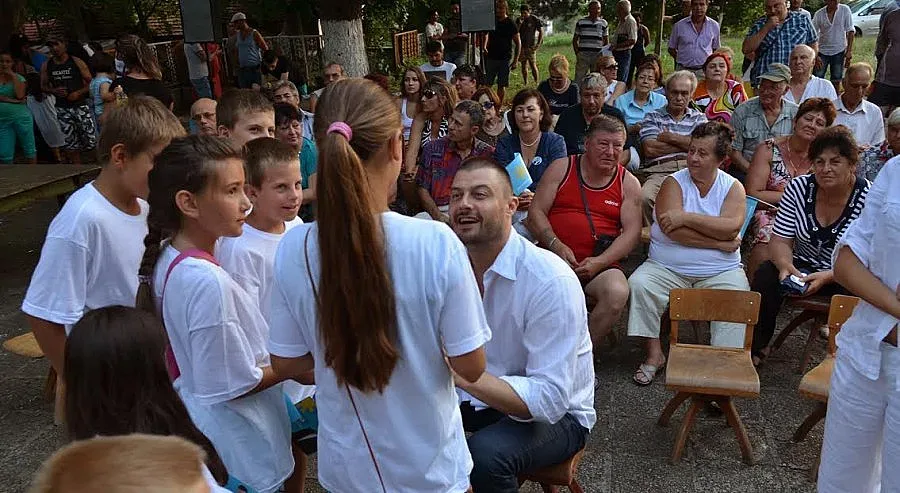 Бареков с рамо за миньорите